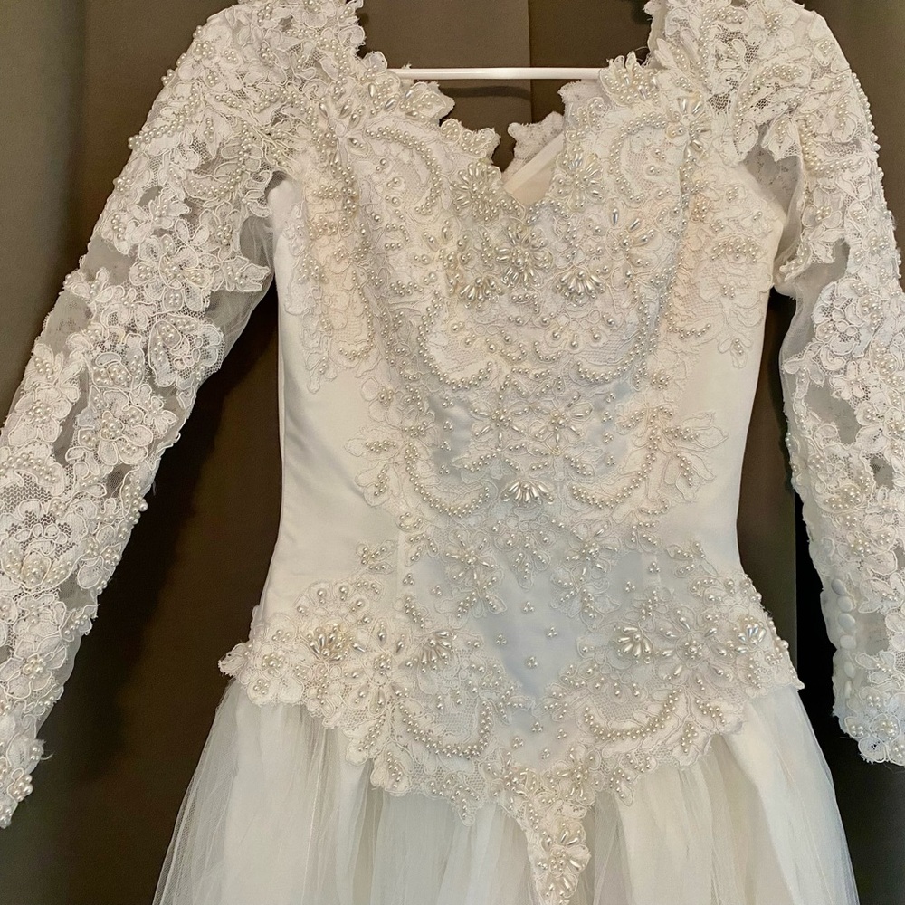 Vintage wedding dress!